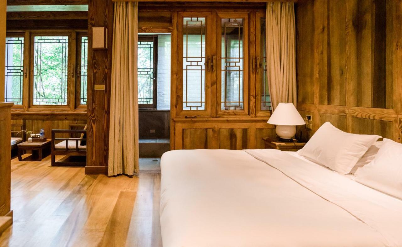 Songtsam Tacheng Lodge Deqen Esterno foto